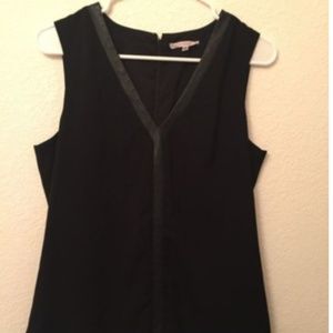 41Hawthorn Stitch Fix SZ M Faux Leather Trim Top